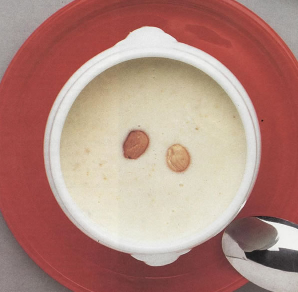 Gazpacho de almendras