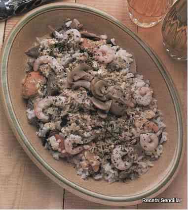 Ensalada de arroz con mariscos