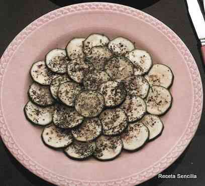 Ensalada frÃ­a de calabacines a la italiana